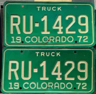 COLORADO 1972 TRUCK LICENSE PLATE PAIR